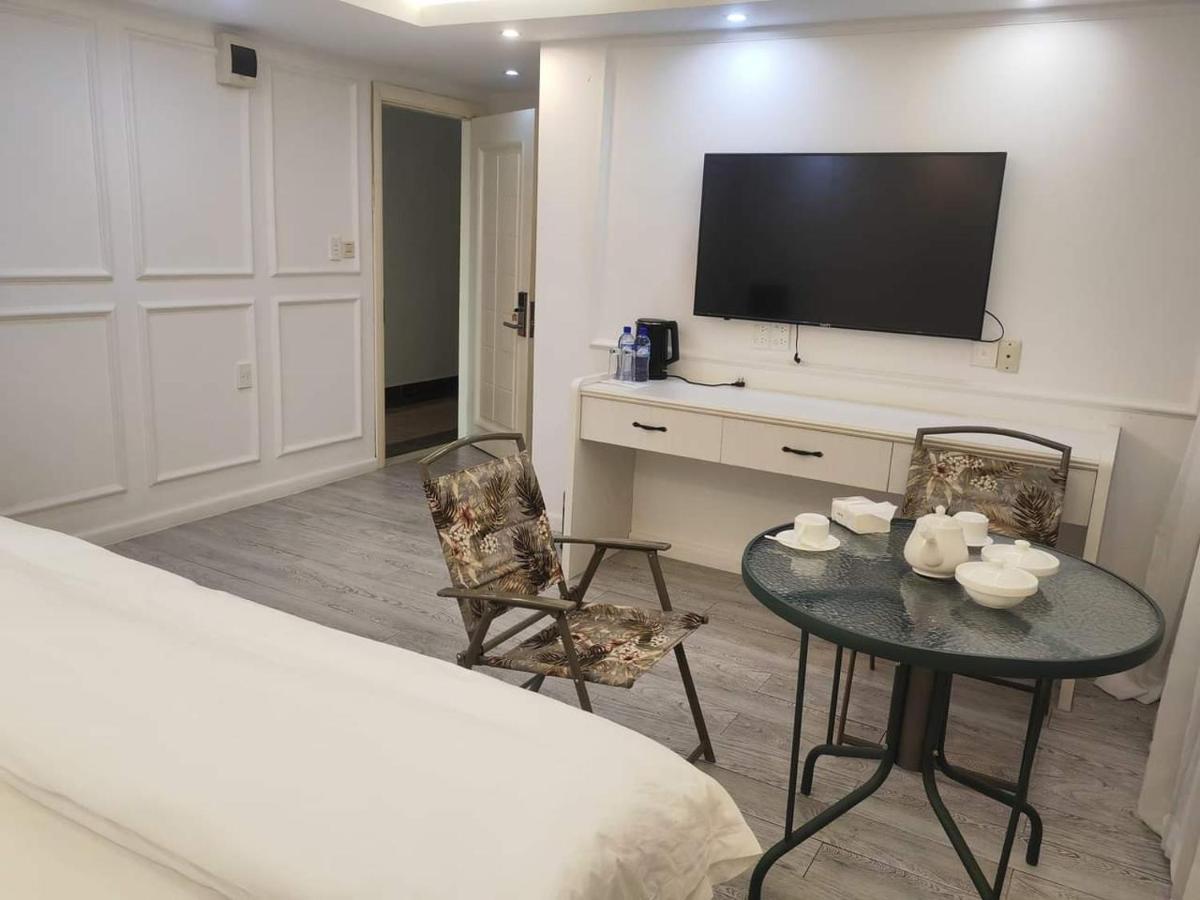 Lata Hotel ヌクアロファ エクステリア 写真